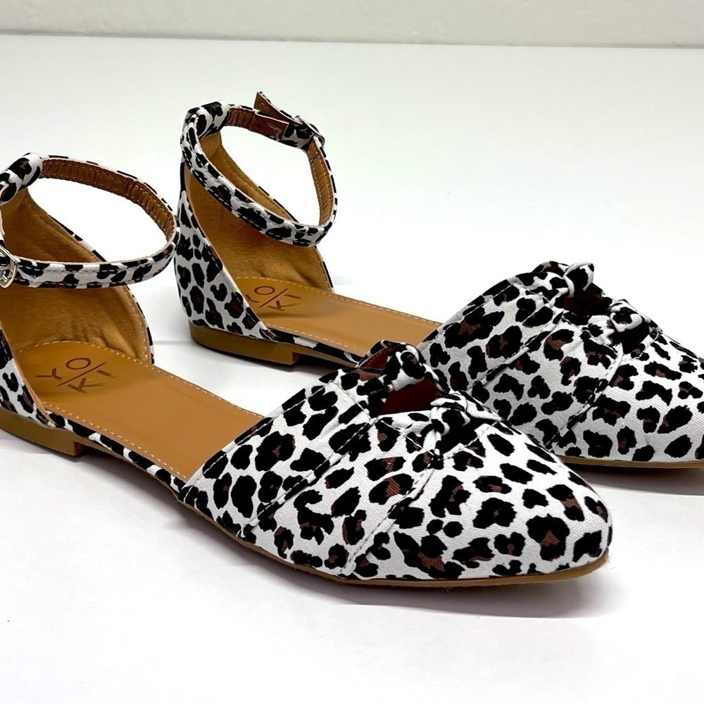 WOMEN’S Comfort Ballet Leopard Print Flat Sandal Size 9